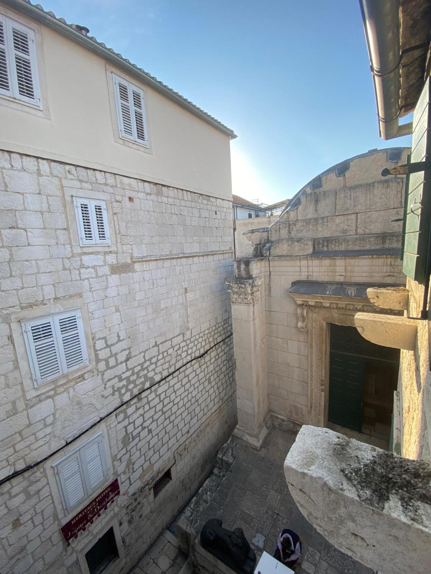 Rooms Base Split Exterior foto